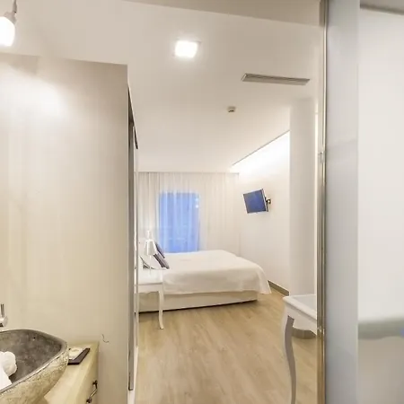 Planamar By Escampa Hotel 4*
